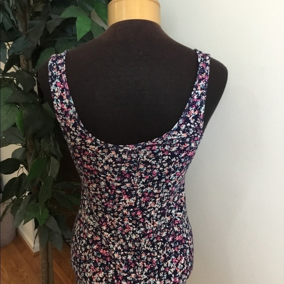 SO L floral tank NWT reversible criss cross - Picture 14 of 16